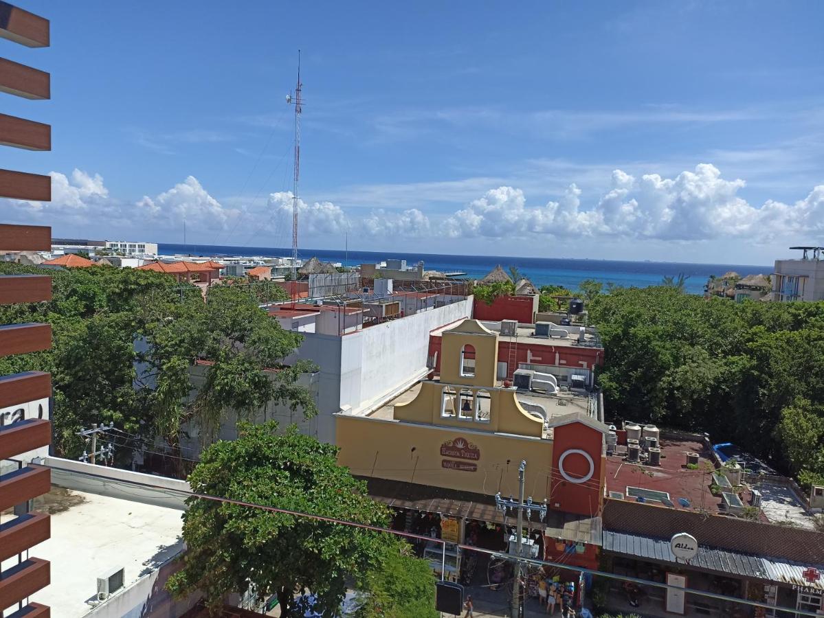 Lujo Recien Construido En Quinta Avenida Apartamento *