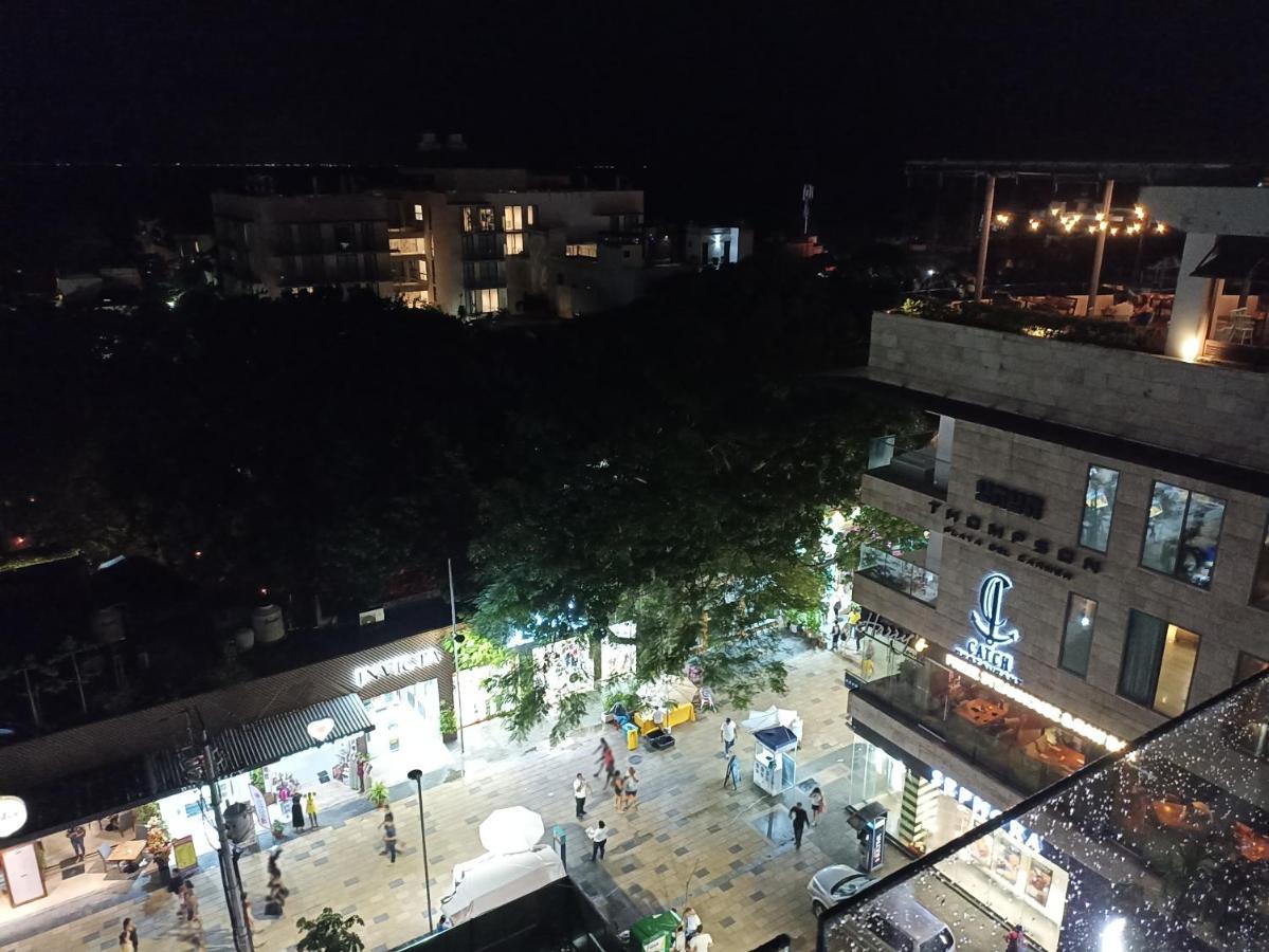 Lujo Recien Construido En Quinta Avenida *