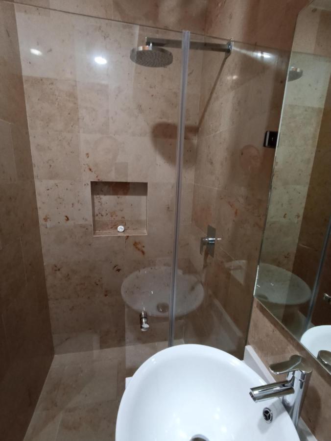 Lujo Recien Construido En Quinta Avenida Playa del Carmen