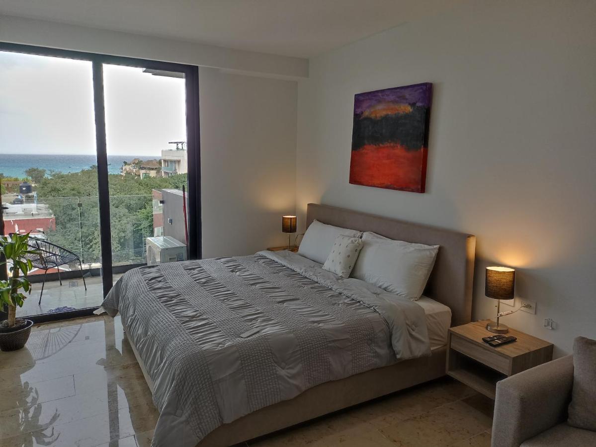 Lujo Recien Construido En Quinta Avenida * Playa del Carmen