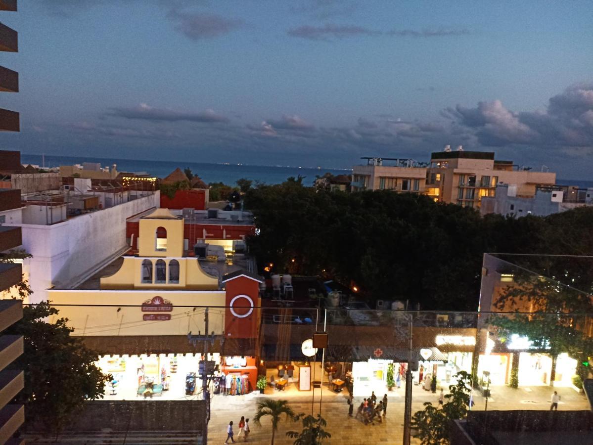 Lujo Recien Construido En Quinta Avenida * Playa del Carmen