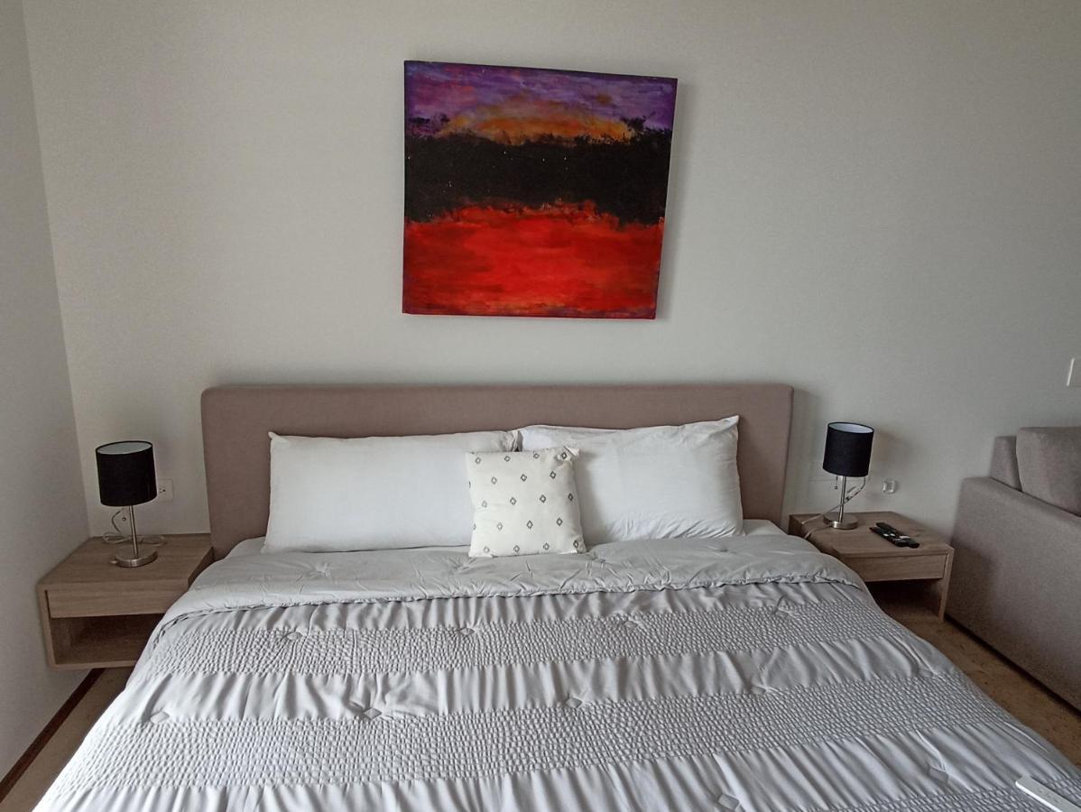 Apartamento Lujo Recien Construido En Quinta Avenida